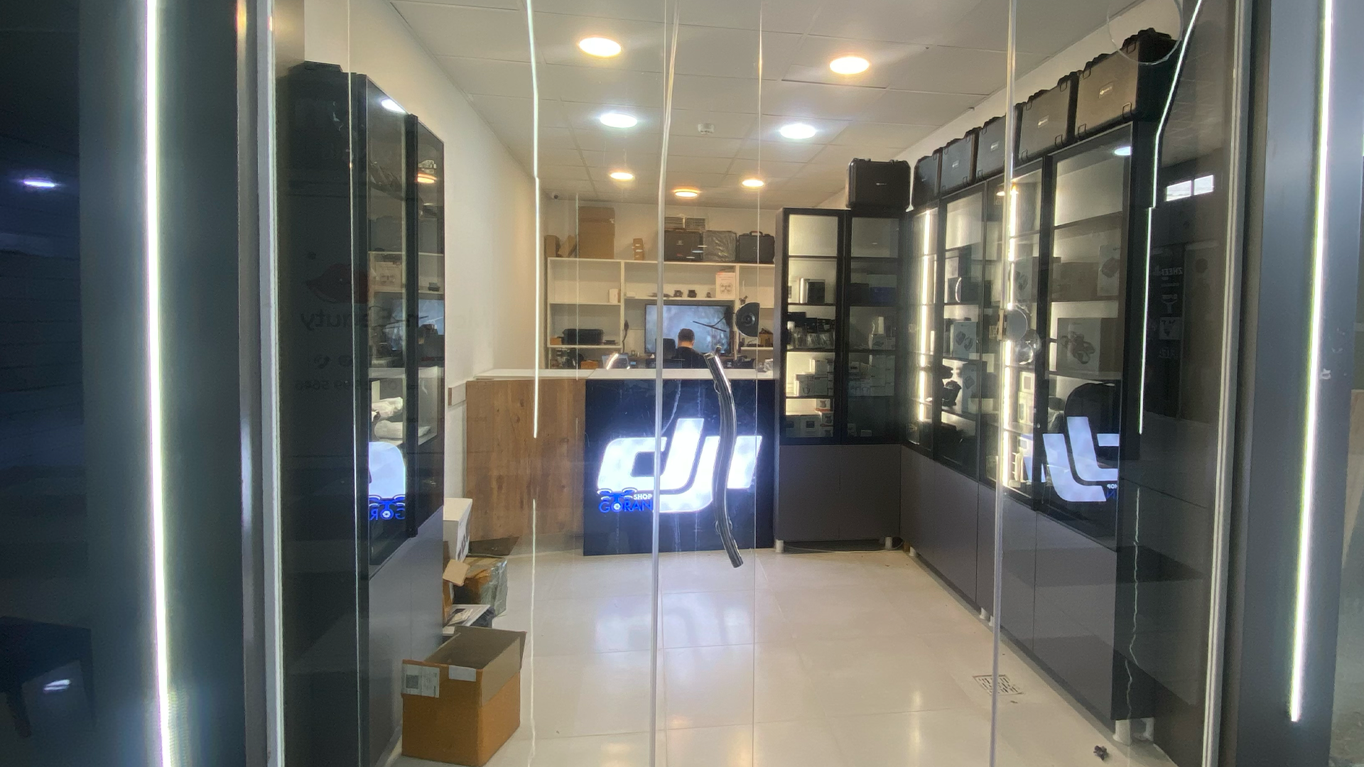 DJI Shop